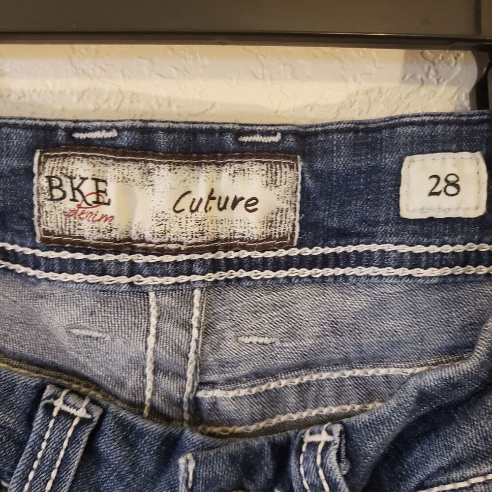 BKE Cropped Culture Jeans Womens Low Rise Medium Wash Size 28 - Picture 3 of 8